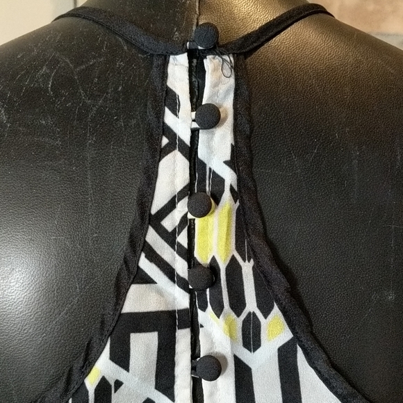 Tribal Print- Mind Code Razor Back Tank Top - Picture 3 of 4